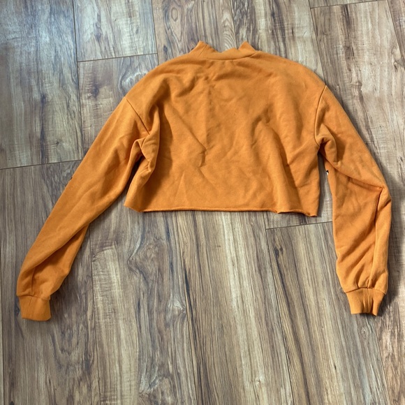 Cropped sweatshirt - Picture 3 of 6